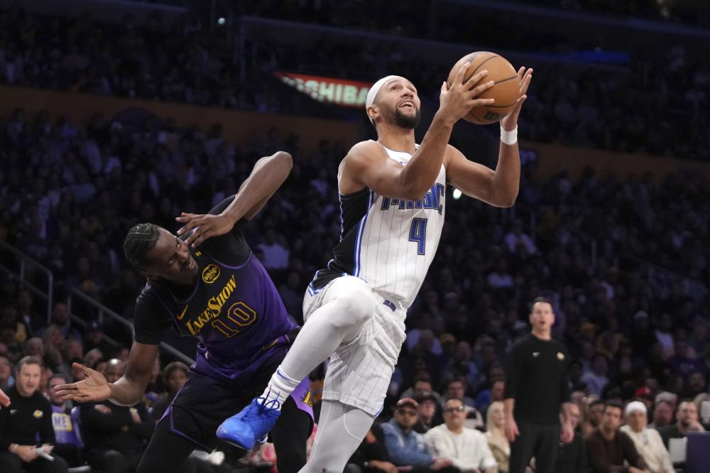 但沙特凭借 但沙特凭借