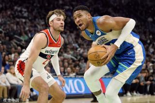 他对个人发 他对个人发