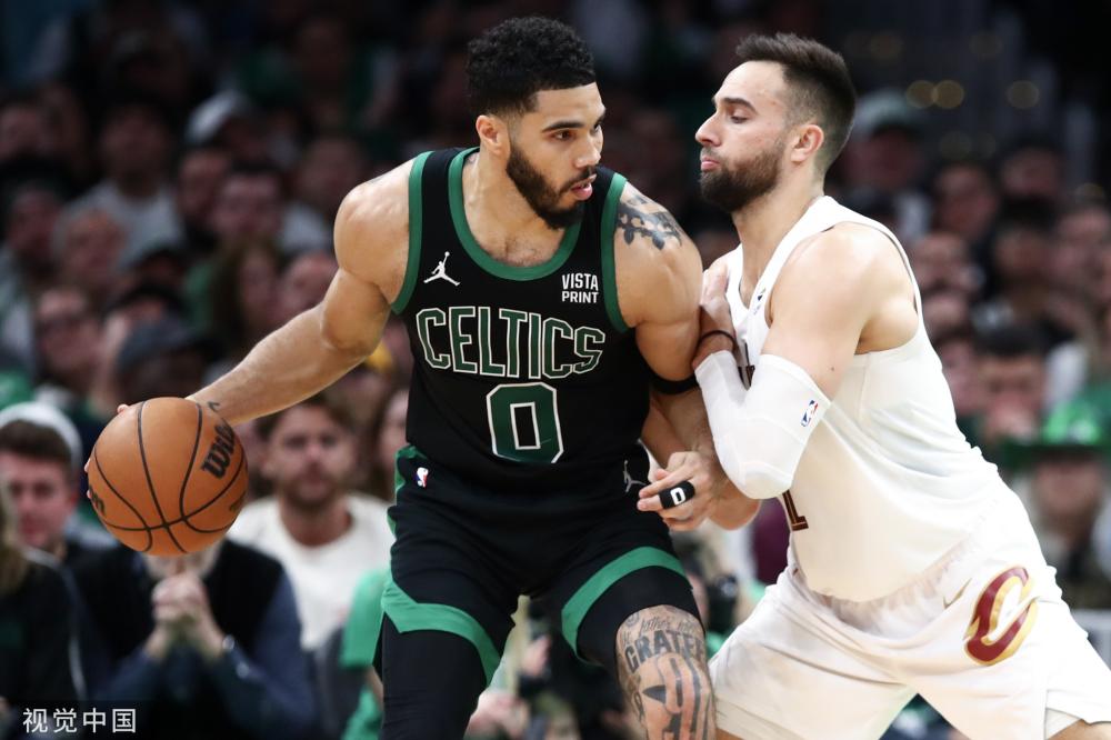 相比英超 相比英超