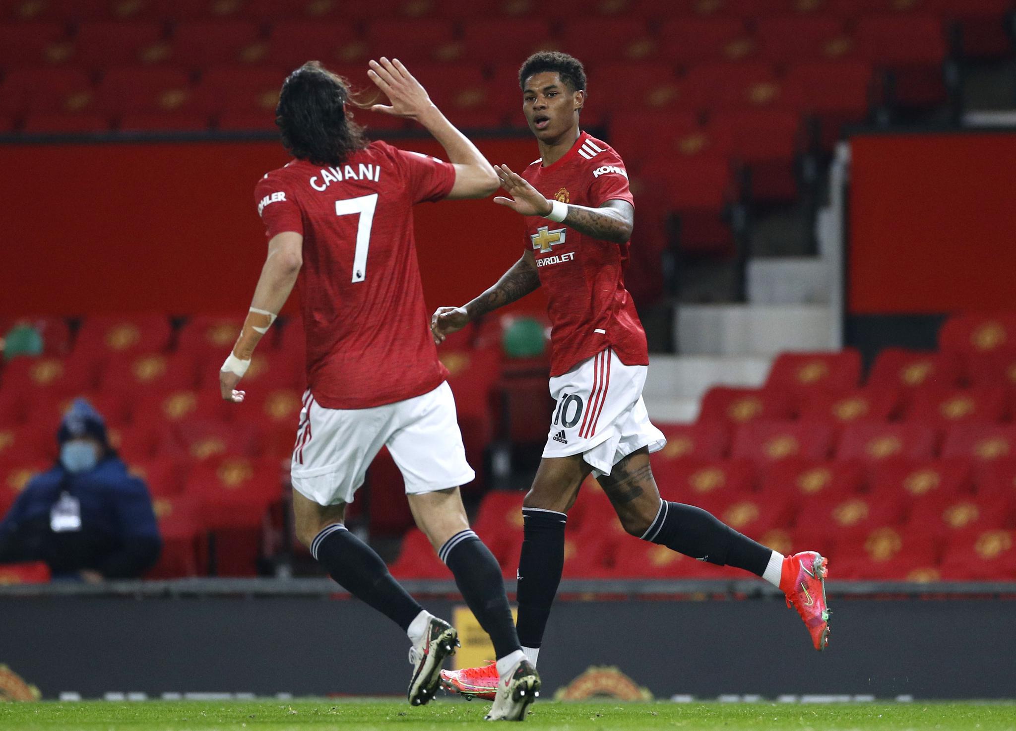 配合和高昂 配合和高昂