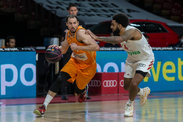 的省运会中 的省运会中